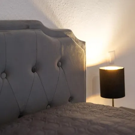 Bismarck - Urban Calm Stylish Open Living In Naehe Messe *